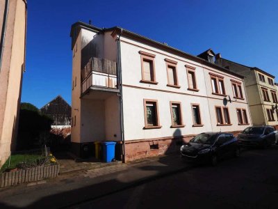 REDITESTARKES 3-FAMILIENHAUS IN ZWEIBRÜCKEN