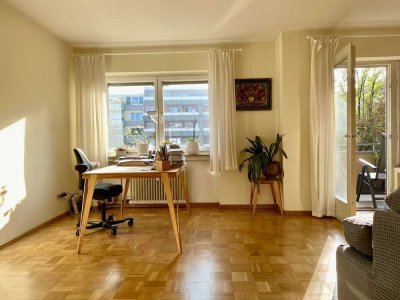 Sonnige 3-Zimmer-Wohnung in Freiburg-Stühlinger: Zentral, hell, ruhig.