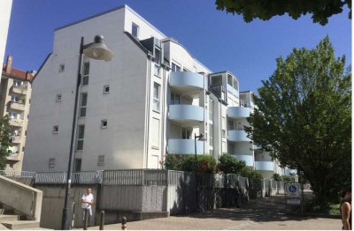 Provisionsfrei! Attraktive Kapitalanlage: 1,5-Zimmer-Maisonette, ruhige Citylage Ulm mit Balkon & TG