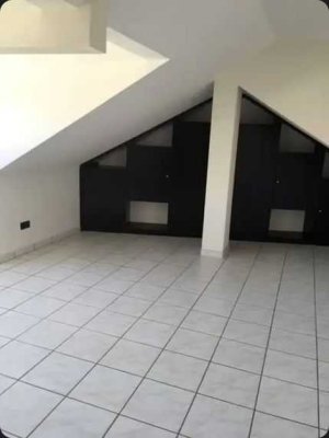 5 Zimmer DG-Wohnung in Göttingen-Weende - gerne für Studenten (WG-geeignet)