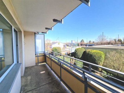 Gepflegte 2-Zimmer-Wohnung mit Balkon und Stellplatz