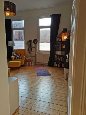 Schöne 4 Zimmer DG-Wohnung mit Einbauküche in Hildesheim, Einumer Str. 88