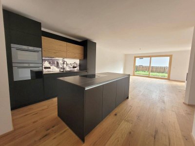 Erstbezug - Modern-alpines Gartenapartment in unmittelbarer Nähe zum Golfplatz in Westendorf