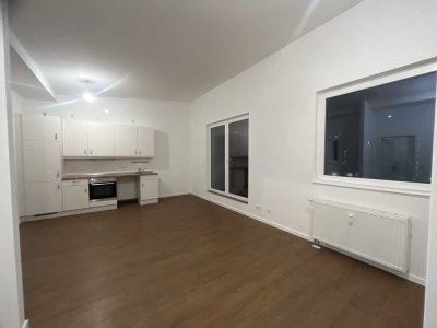 Moderne 2-Zimmer-Dachgeschoss-Wohnung in HH-Ottensen