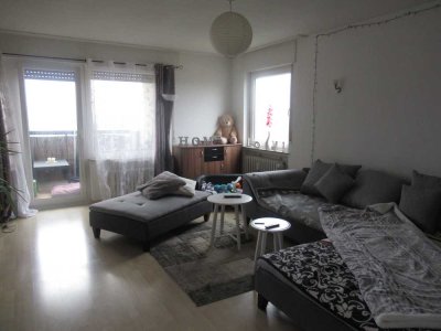 Hübsche 4-Zi-Wohnung mit Balkon und Lift in Limburg - am Rosenhang