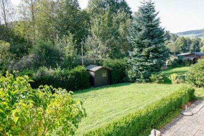 Gemütliche Ferienhaus-Hälfte im idyllischen Ferienpark – Ihr Rückzugsort inmitten der Natur?
