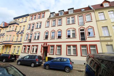 RENOVIERUNG ERFORDERLICH Die ersten 3 Monate NUR 95 € zahlen !!!