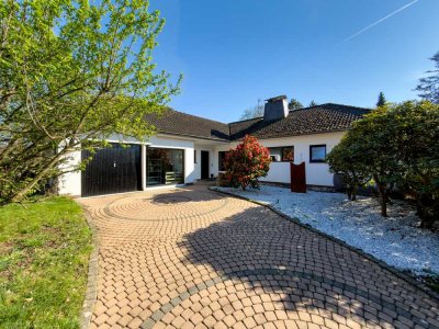 Exklusives Einfamilienhaus mit Traumgarten: Luxuriöses Wohnen auf 145 m² in Leverkusen