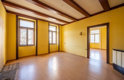 ++NEU++ Altbauklassiker: 3-Zimmer Wohnung mit großem Sanierungspotenzial