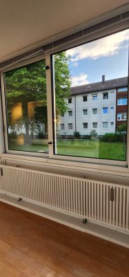 Stilvolle 2-Zimmer-Wohnung in Königsbrunn mit Loggia & Stellplatz ab 01.06.25 bezugsfertig.