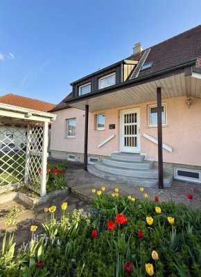 Einfamilienhaus in Kösching mit großem Garten mit Südausrichtung