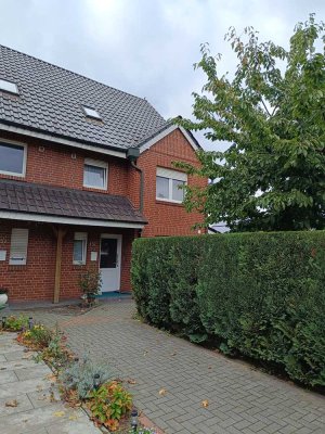 Provisionsfreier Verkauf eines Reihenendhauses mit Garten, Garage und Energieklasse A