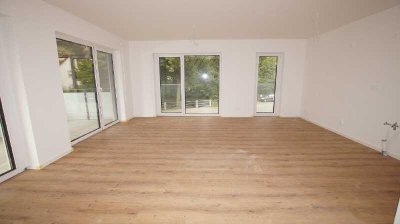 Neubau! KfW-55! Moderne 3 Zimmer-Wohnung mit Balkon