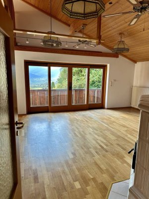 4,5-Zimmerwohnung mit Garten und Carport in Absam