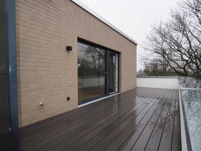 Helle 2-Zimmer-Penthousewohnung mit Dachterrasse und EBK in Hamburg-Schnelsen