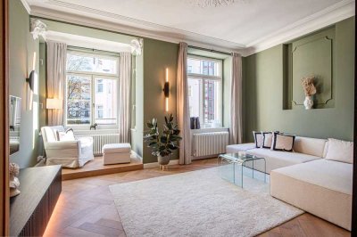Sehr edel ausgestattete, möblierte 4-Zimmer-Altbauwohnung