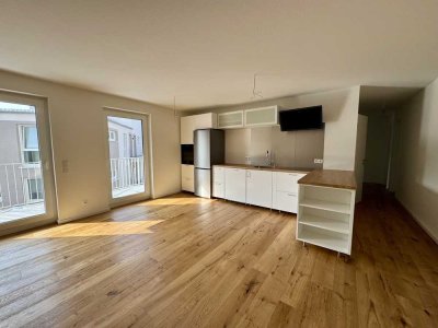 KL-City - Neubau-Erstbezug: Großzügige, lichtdurchflutete 3-Zimmer-Wohnung mit Balkon u. Einbauküche