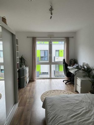 Moderne, helle 2-Zimmer Wohnung mit großem Balkon