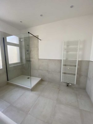 Schicke 2-Zimmer Wohnung im 1. OG in Mülheim Broich