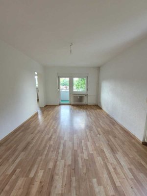 renovierte 2-Zimmerwohnung samt Garage mit tollem Ausblick