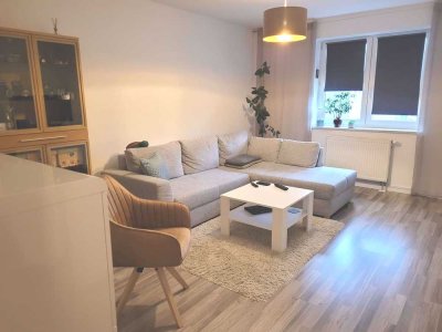 ***SEHR GEPFLEGTE WOHNUNG IN SCHÖNEM MFH-BALKON-AUFZUG-TIEFGARAGENSTELLPLATZ***