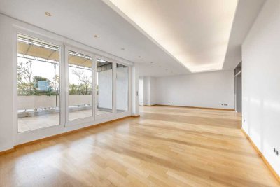 Maisonette mit Aufzug bis vor die Wohnungstür & Dachterrasse – Zooviertel/Düsseltal