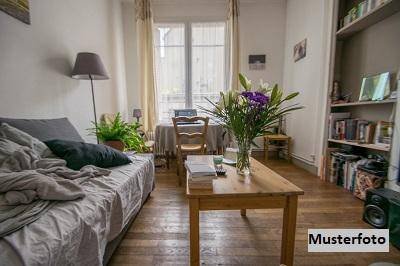 Einfamilien-Doppelhaushälfte in sehr gutem Zustand