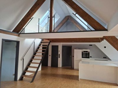 Außergewöhnliche, hochwertige Maisonette-Wohnung Nähe Hangeweiher zu vermieten: