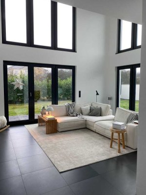 Moderne 6-Zimmer Stadtvilla mit luxuriöser Innenausstattung