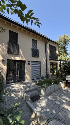Luxus - Wohnung in begehrter Lage in Solln