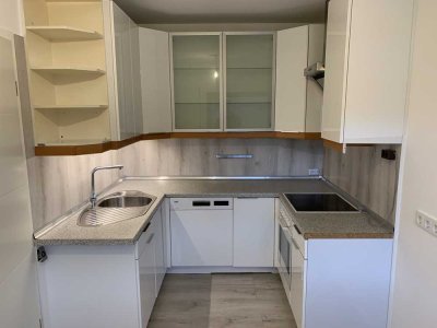Erstbezug nach Sanierung: Stilvolle 3-Zimmer-Erdgeschosswohnung in Eppstein