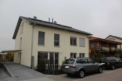 Neuwertig und ruhig gelegene Doppelhaushälfte in Lauffen am Neckar