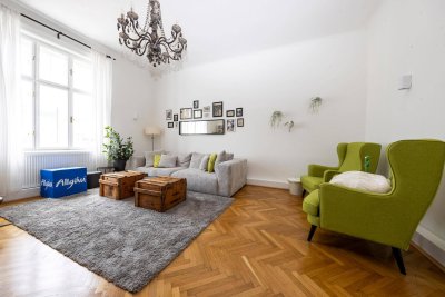 ELISABETH-VORSTADT | KURZZEIT-MIETE | Komplett möblierte 2-Zimmerwohnung mit Balkon, Altbauflair und 3,30 m Raumhöhe