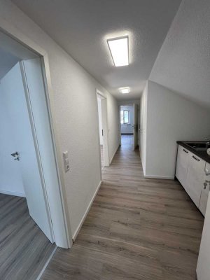3 Zimmer Wohnung Dachgeschoss – 67 m² – Erstbezug / NÄHE PORSCHE