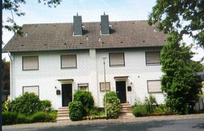 Geräumige 8-Zimmer-Doppelhaushälfte Offenbach-Rumpenheim Rumpenheim