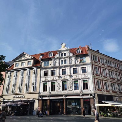12.05.25/ 15 Uhr Besicht. - Dachgeschoss-Wohnung m. Terrasse am Marktplatz
