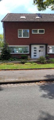 DHH in Moers-Schwafheim mit großem Garten