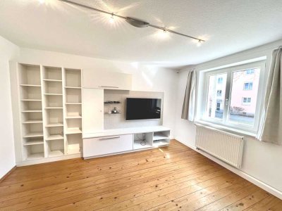 Freie und sanierte 2-Zimmer Wohnung in Top-Lage von Augsburg-Hochzoll