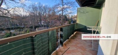 IMMOBERLIN.DE - Behagliche Wohnung mit Südwestloggia & Garage bei der Havel