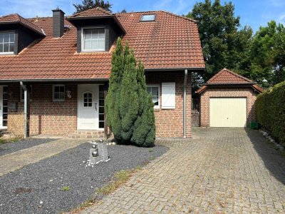 Einfamilienhaus mit 7 Zimmern Garten und Garage in ruhiger Lage zu vermieten