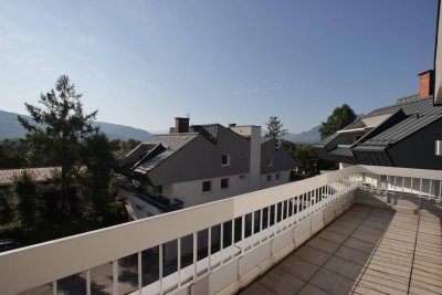 Terrassenwohnung mit Bergblick in Bestlage