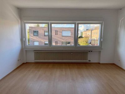 Moderne 1-Zimmer-Wohnung mit Einbauküche in ruhiger City-Lage, Pulheim-Pulheim