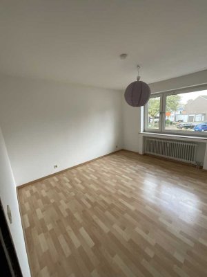 3-Zimmer Wohnung mit Balkon in Korschenbroich " Kleinenbroich"