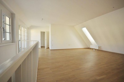 Unbefristeter WG-Traum im Biedermeier-Schlössl – 5-Zimmer-Maisonette mit 2 Bädern und großzügiger Terrasse!