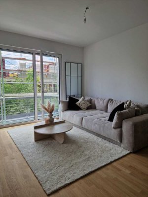 Traumhafte Neubauwohnung im Dichterviertel