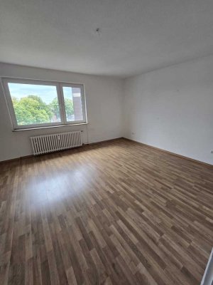 Helle und geräumige 3-Zimmer-Wohnung in Duisburg mit Balkon