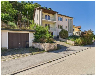 Attraktives Mehrfamilienhaus am Waldrand in naturnaher Lage