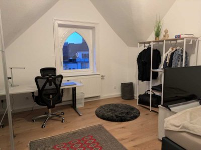 4 ZKB-Wohnung im Rheingauviertel (WG geeignet)