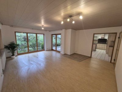 Helle 3-Zimmer Wohnung mit Terasse und Balkon in Oberkirch / Bottenau
