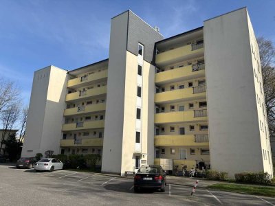 2-Zimmer-Wohnung mit Einbauküche und Garage